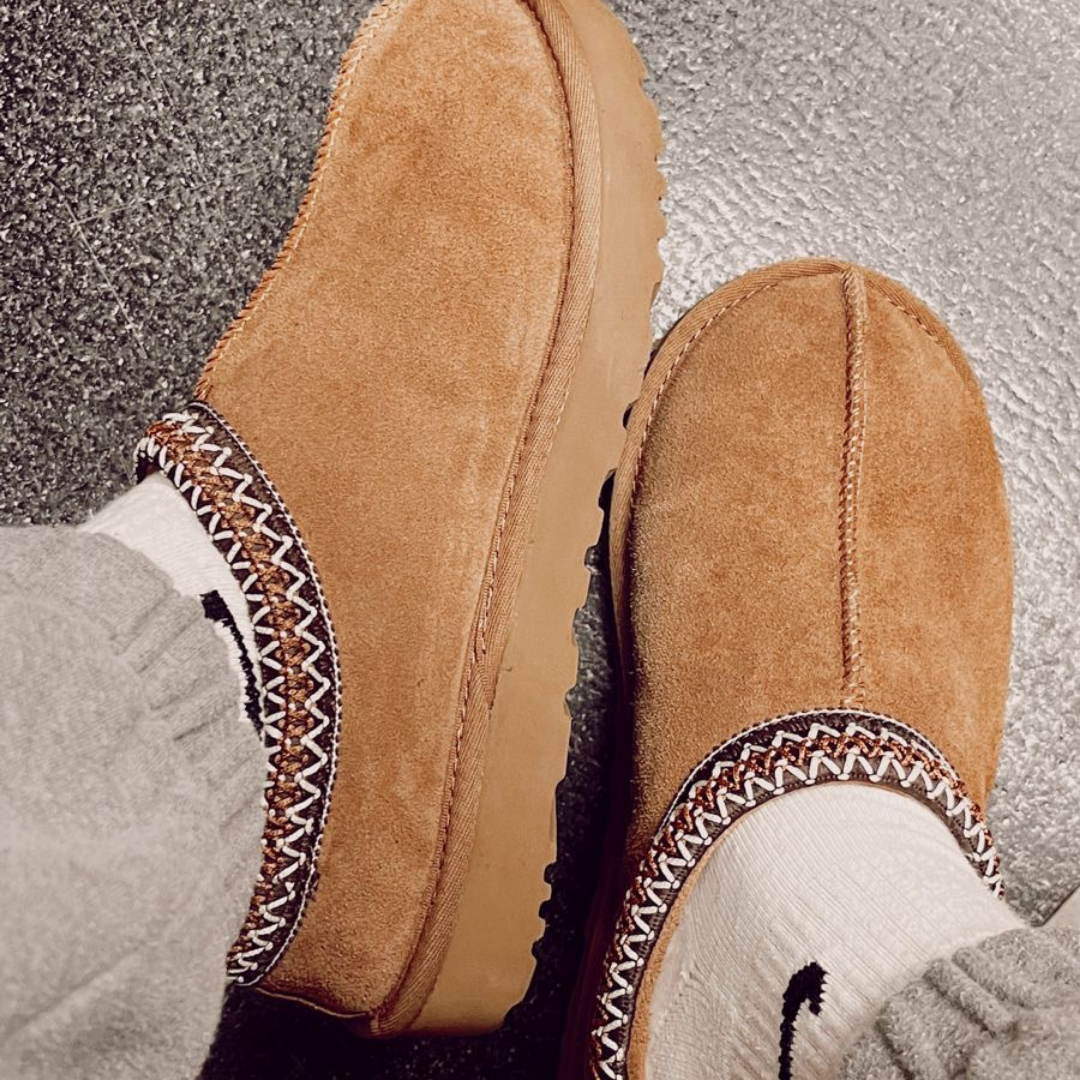 UGG Tasman Slipper Chestnut