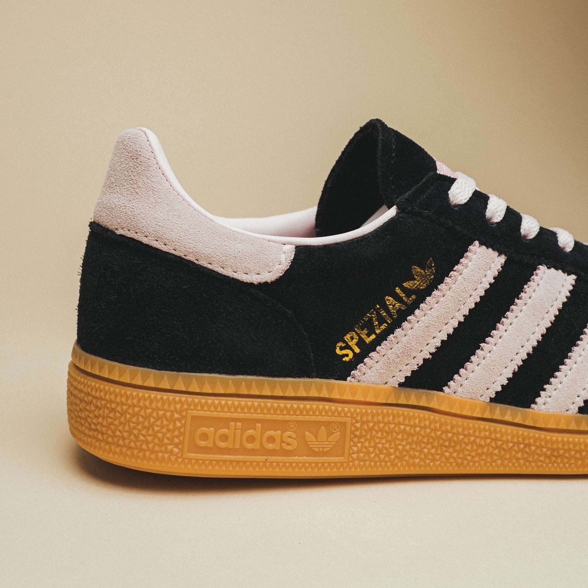 Adidas Handball Spezial Core Black Clear Pink Gum