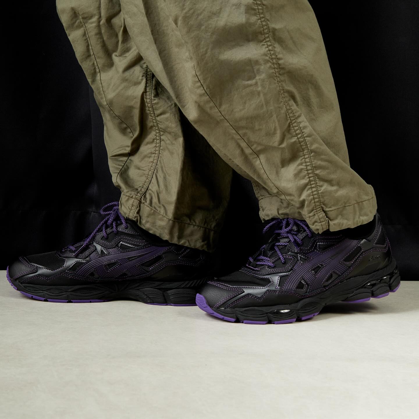 ASICS Gel-NYC Needles Black Purple