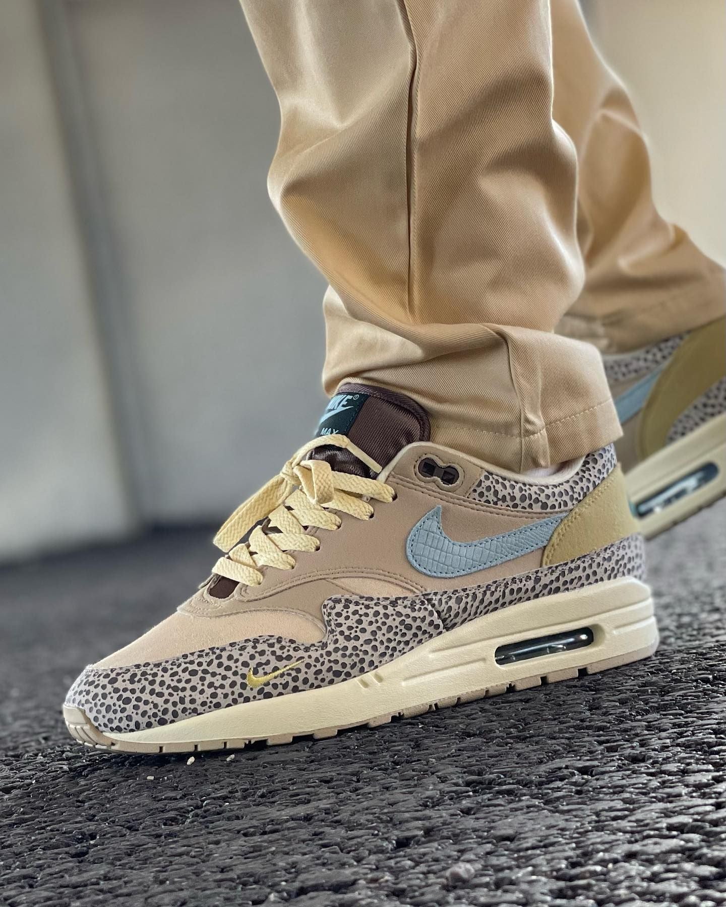 Nike Air Max 1 Safari Cobblestone