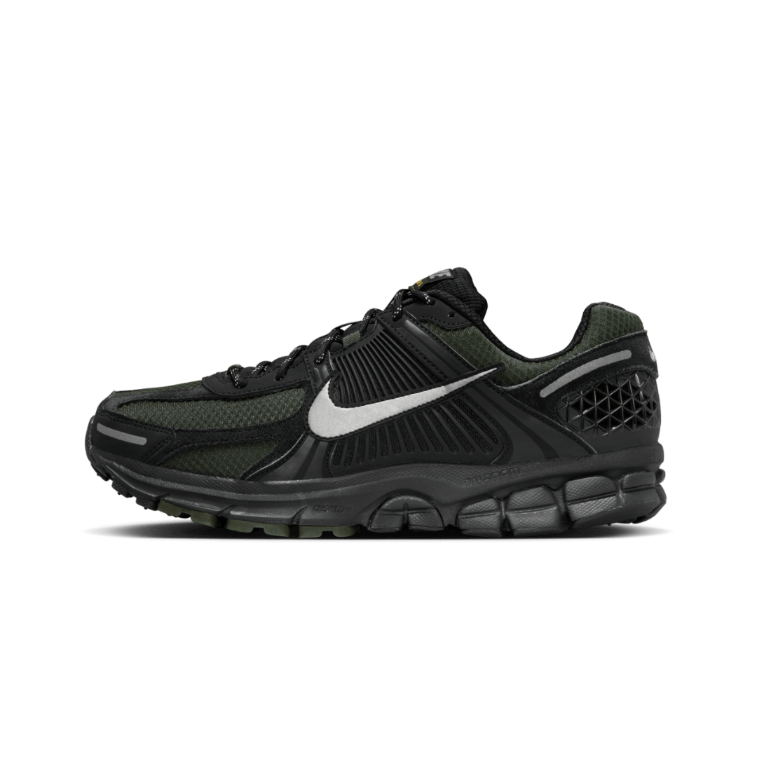 Nike Zoom Vomero 5 Black Sequoia