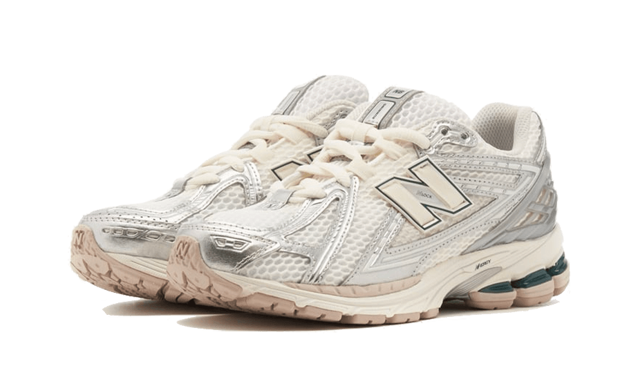 New Balance 1906R Silver Metallic Cream