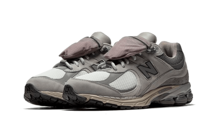 New Balance 2002R Pocket Grey