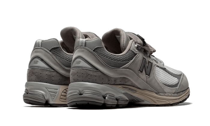 New Balance 2002R Pocket Grey